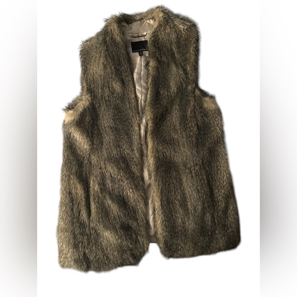 Banana Republic Brown Faux Fur Vest Cozy Layering Essential